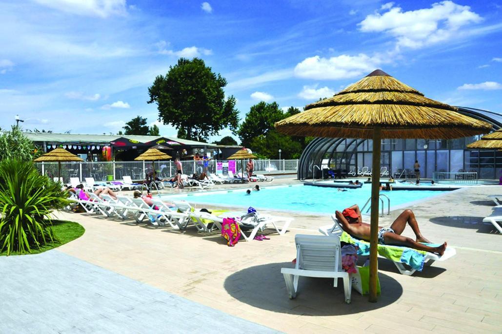 Camping Le Beaulieu Puilboreau Buitenkant foto